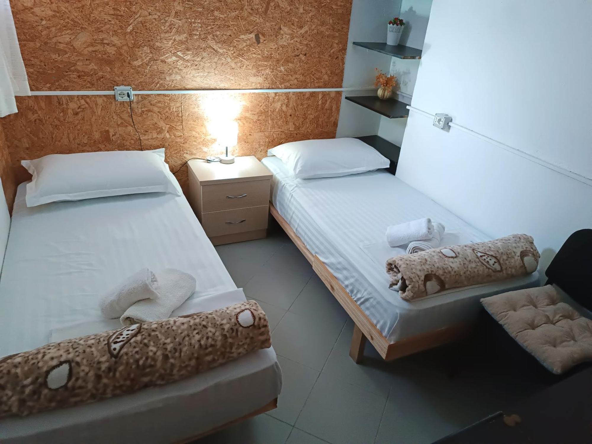Guesthouse Eva Duplex Apartment Berat Esterno foto