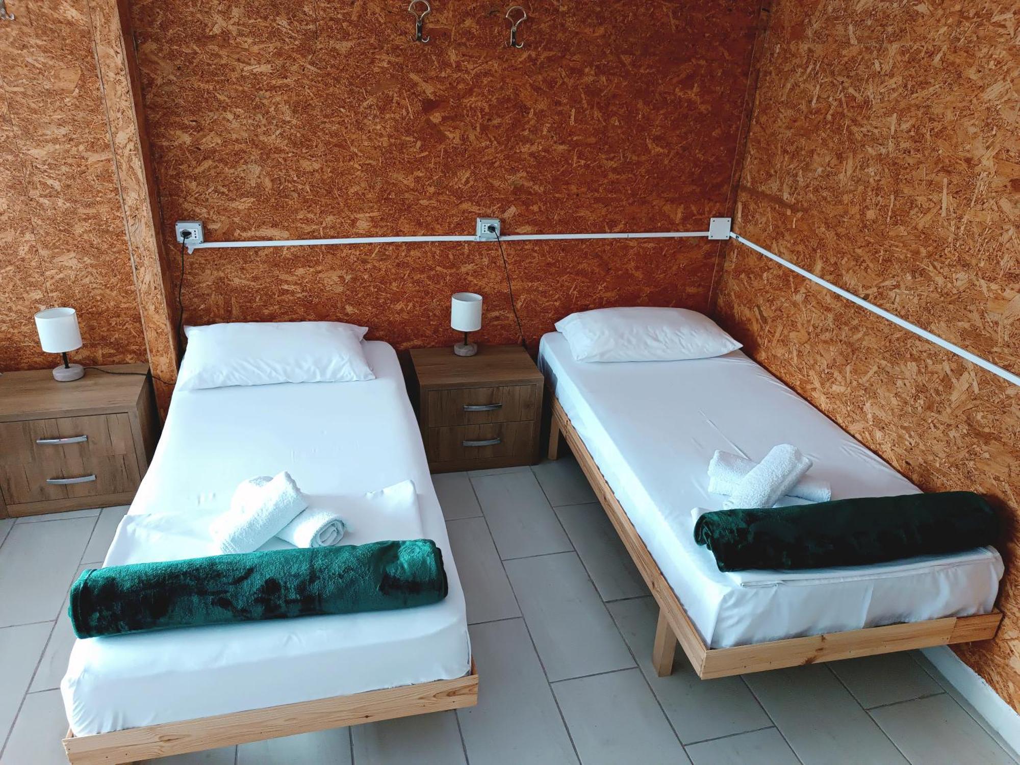 Guesthouse Eva Duplex Apartment Berat Esterno foto